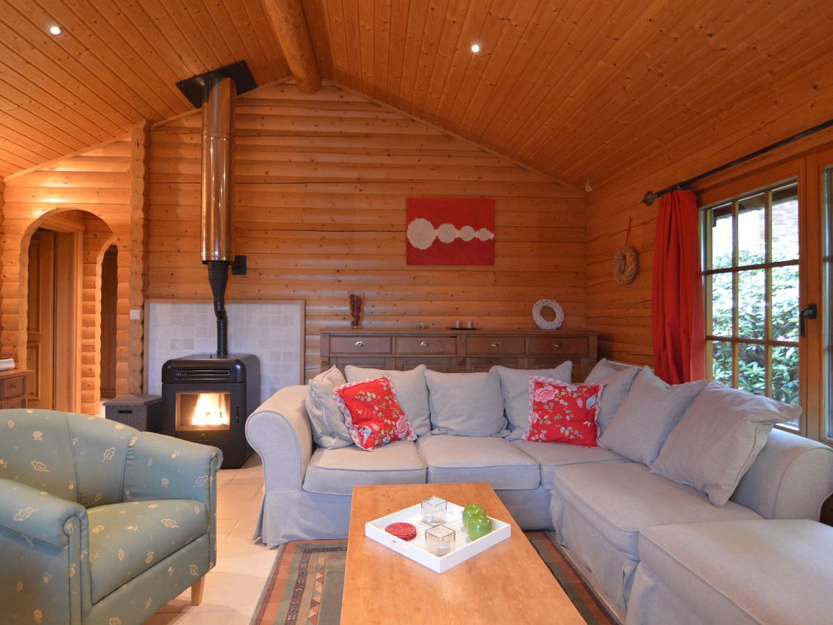Charming Chalet With Private Garden In Stavelot Hockai Eksteriør billede