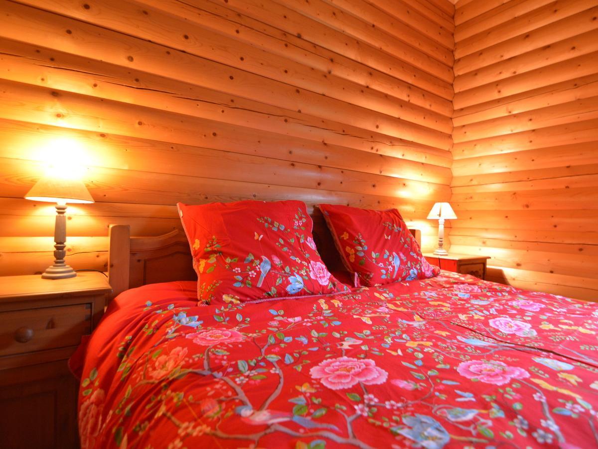 Charming Chalet With Private Garden In Stavelot Hockai Eksteriør billede