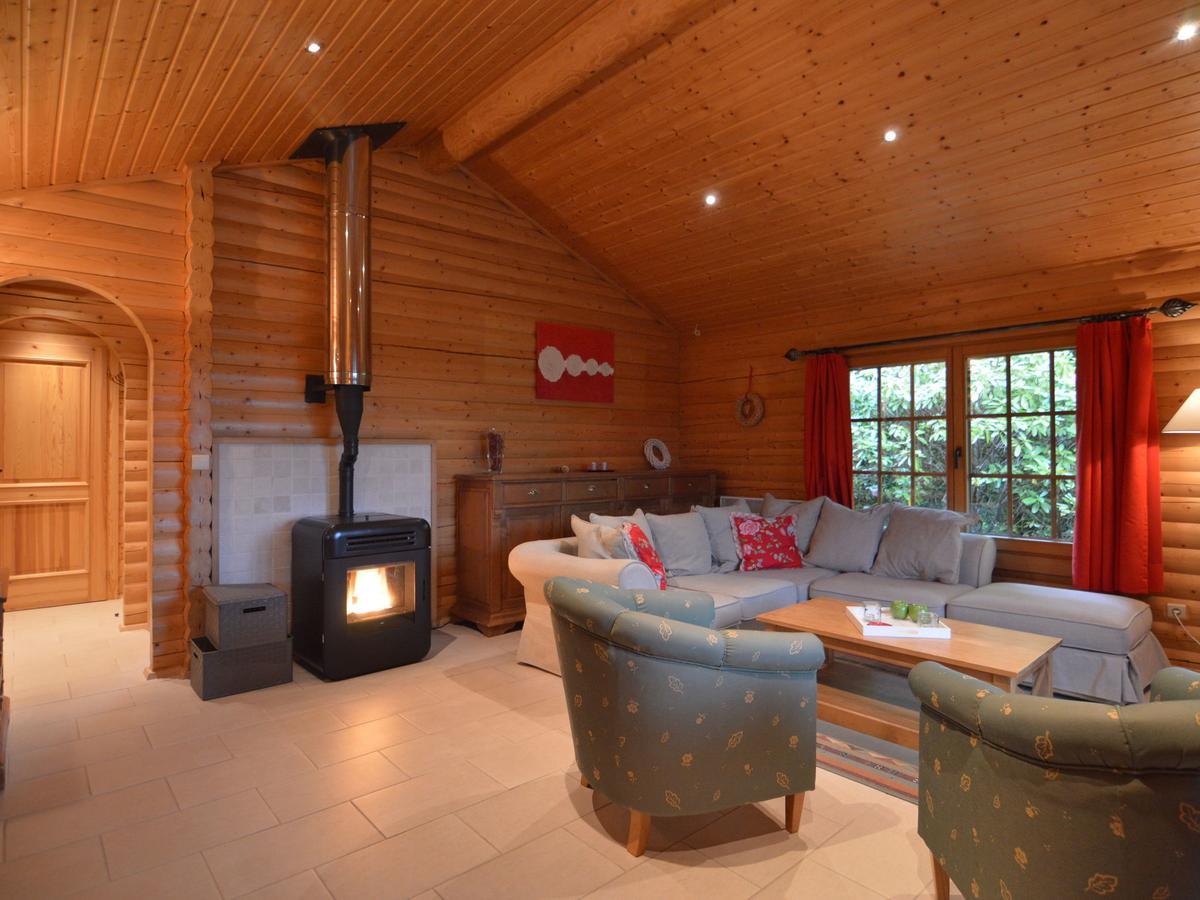 Charming Chalet With Private Garden In Stavelot Hockai Eksteriør billede