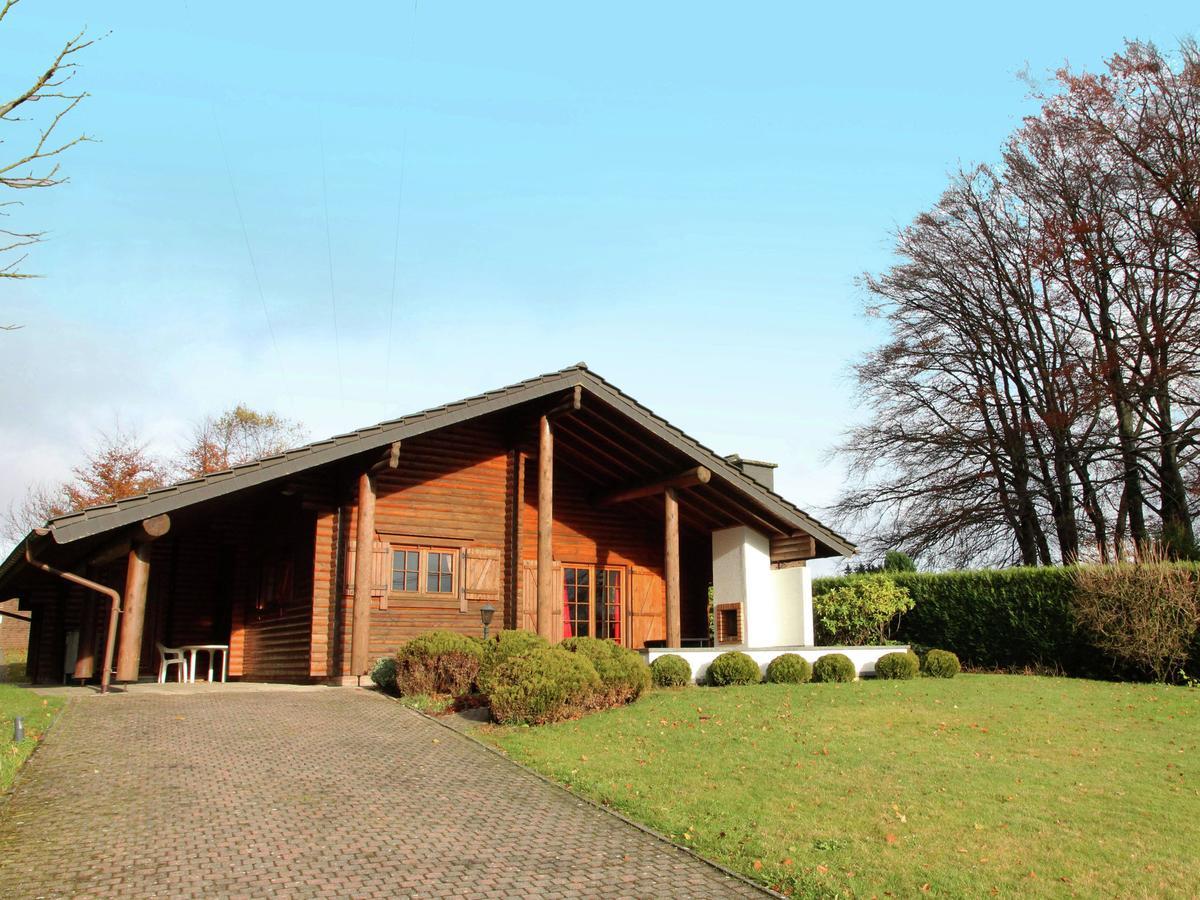 Charming Chalet With Private Garden In Stavelot Hockai Eksteriør billede